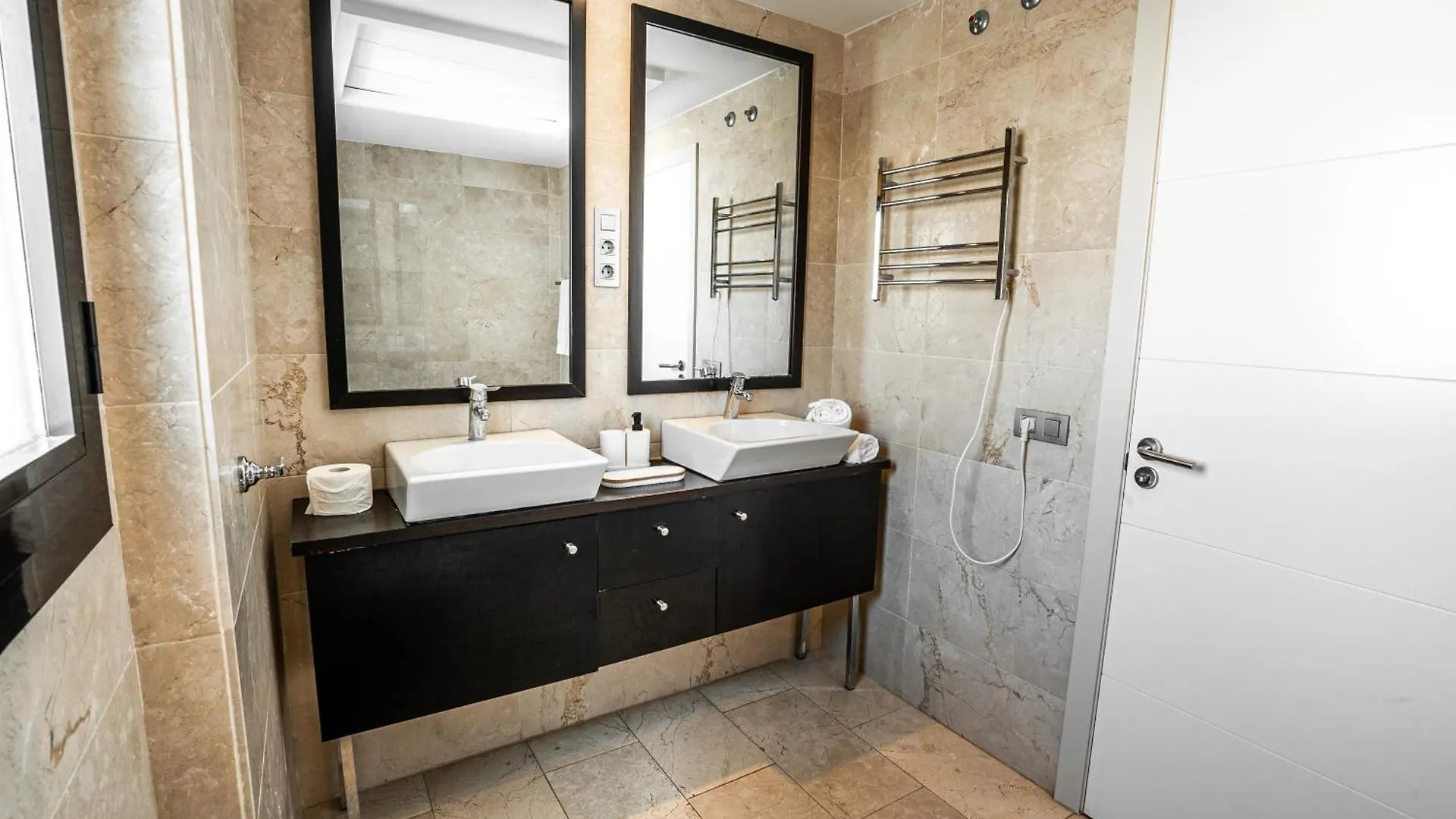 아파트 Mar Y Jacuzzi Cerca De Estepona Bahia de Casares 스페인
