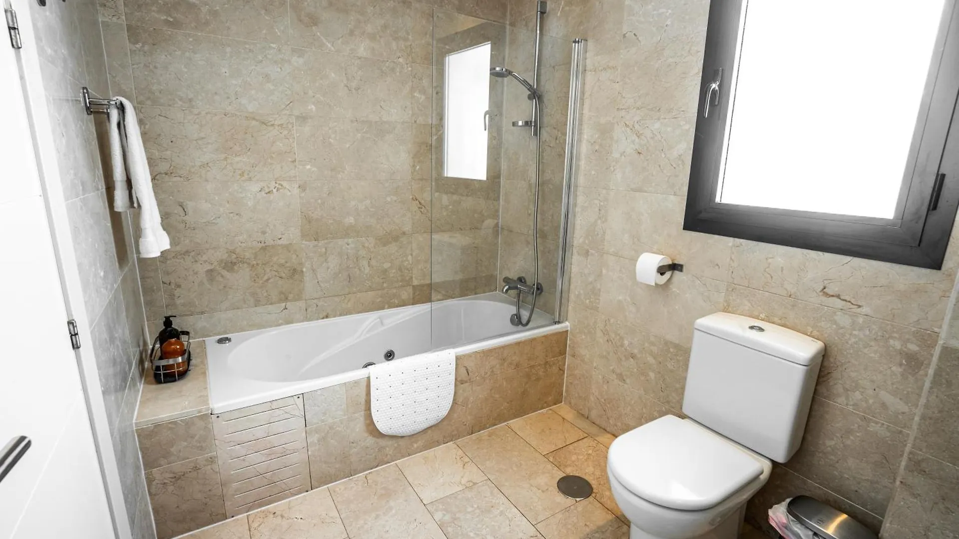 아파트 Mar Y Jacuzzi Cerca De Estepona Bahia de Casares