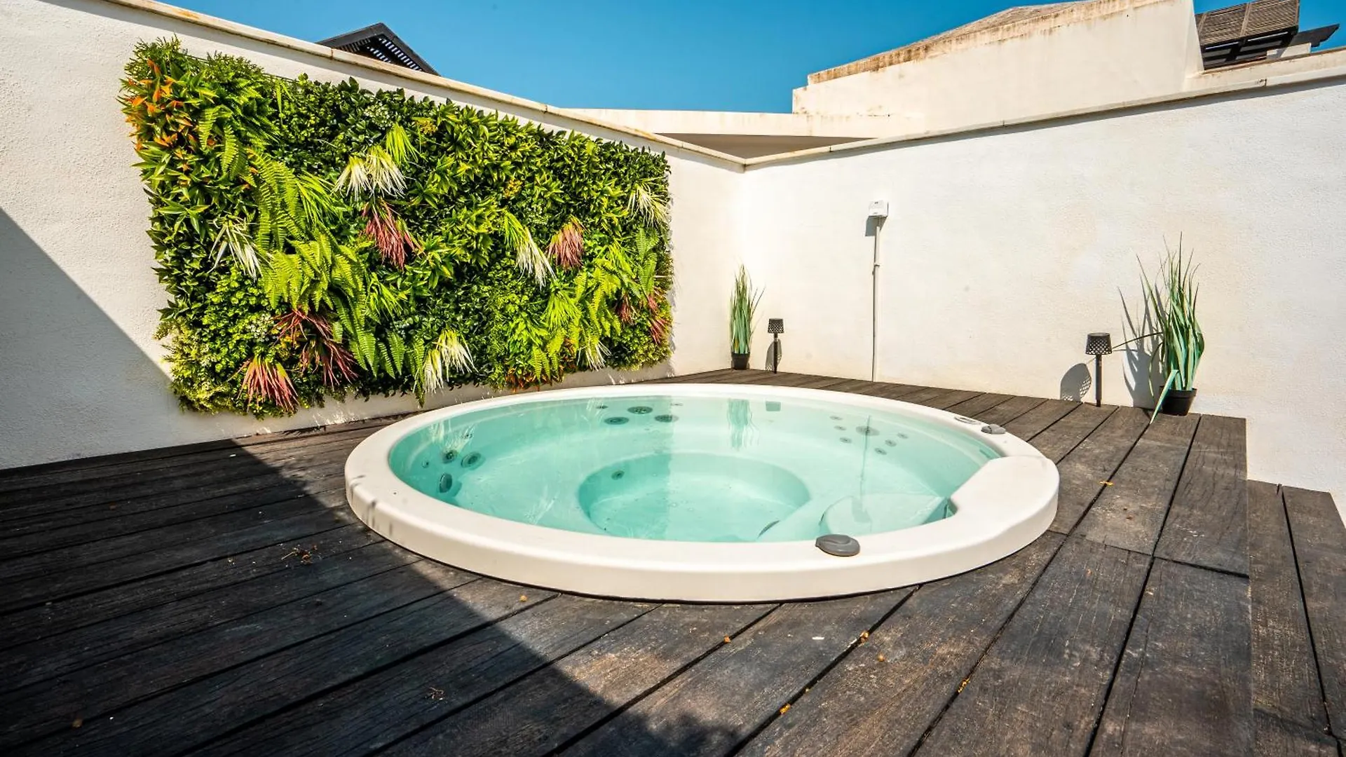 Mar Y Jacuzzi Cerca De Estepona Bahia de Casares