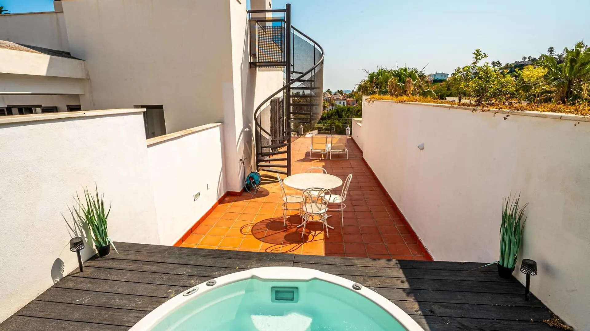 Mar Y Jacuzzi Cerca De Estepona Bahia de Casares Lejlighed